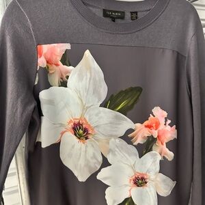 Ted Baker Gray Graphic Long Sleeve Sweatshirt